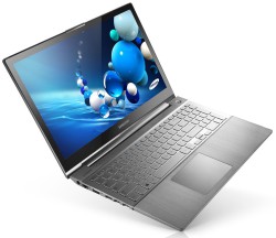 Ноутбук Samsung Series 7 Chronos