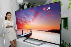 LG, стереоэкран с диагональю 84 дюйма и разрешением стандарта Ultra HDTV
