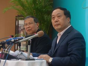 Жэнь Сяньлян - Китай - интернет-цензура