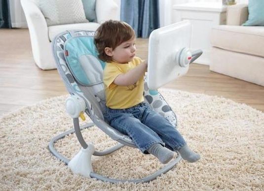 Fisher-Price с подставкой для iPad