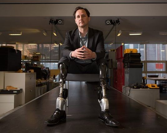 Хью Херр - МТИ - бионические протезы