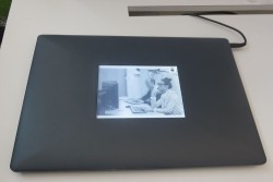 Ноутбук с двумя экранами