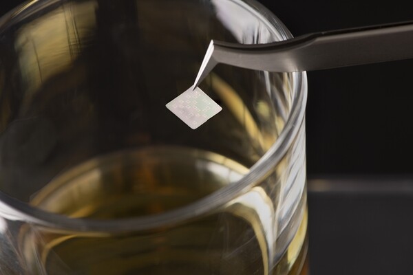 Съедобный QR-код оградит от поддельного виски