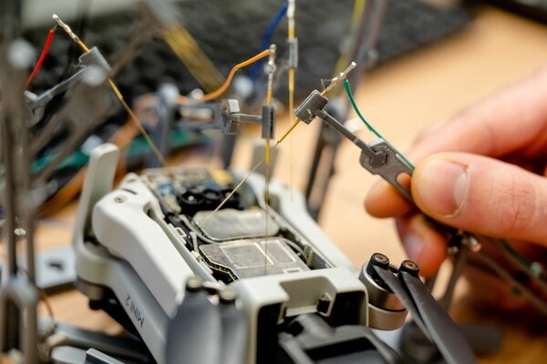 В дронах DJI обнаружены фатальные уязвимости