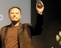  По расчетам Питера Чоу, в первом квартале количество смартфонов, проданных под маркой HTC, увеличится по сравнению с аналогичным периодом прошлого года почти на треть