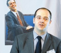 В 2010 году, как надеется Андреас Лоренц, AOC сможет удвоить принадлежащую ей сейчас часть российского рынка и войти в пятерку поставщиков мониторов