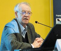 Виктор Иванников: «Задача программы вообще и конференции в частности — получение синергетического эффекта от интеграции академической и вузовской науки с коммерческими компаниями»