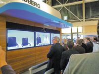 Спецверсия. Установленная на стенде Tandberg система Telepresence T3 обеспечивала сеанс телеприсутствия 