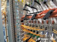 Рисунок 2. Там, где ранее использовались линии, работавшие на скорости 10 и 100 Мбит/с, теперь можно найти компоненты, характеристики которых достаточны для поддержки скоростей 10 и 40 Гбит/с.