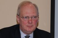 Джон Гримметт считает, что на первых порах услуги лизинга и утилизации оборудования в России вызовут интерес у подразделений международных компаний