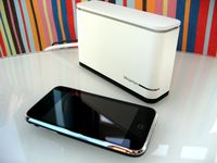 G3-mini, имеющая 8 см в высоту и способная одновременно управлять восемью вызовами и принимать данные на скорости до 14,4 Мбит/с, производится компанией SerComm на платформе Ubiquisys Femto-Engine 